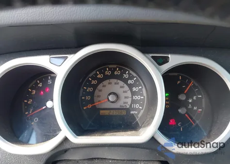 2004 Toyota 4Runner Sr5 Sport V6 z USA, uszkodzony, nr VIN JTEBU14R048021686